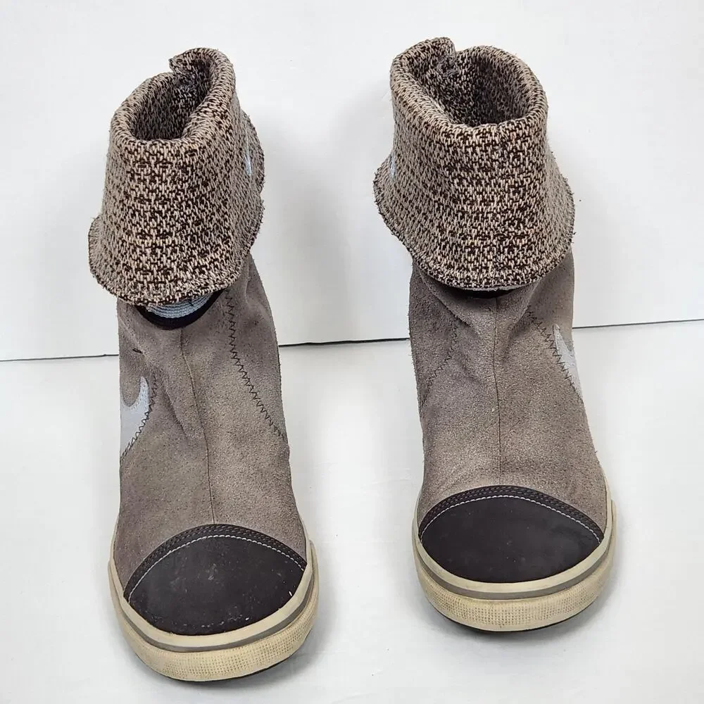 Nike Gray Suede Mid Calf Boots Womens Size 9 US Ankle Knit Cuff 316394-041 Y2K